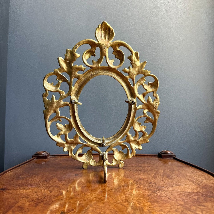 Antique Ornate Oval Frame