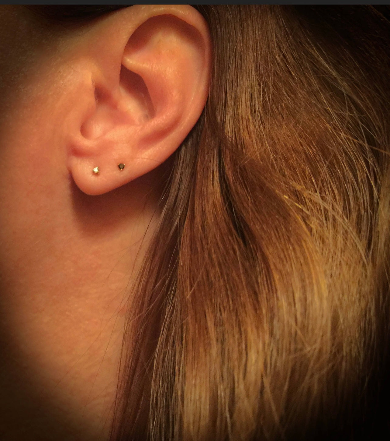 14K Gold White Sapphire Stud Earrings | AVIE collection Fine Jewelry