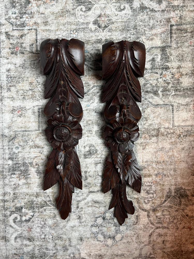 Single Carved Wood Black Forest Walnut Corbel Architectural Salvage Piece