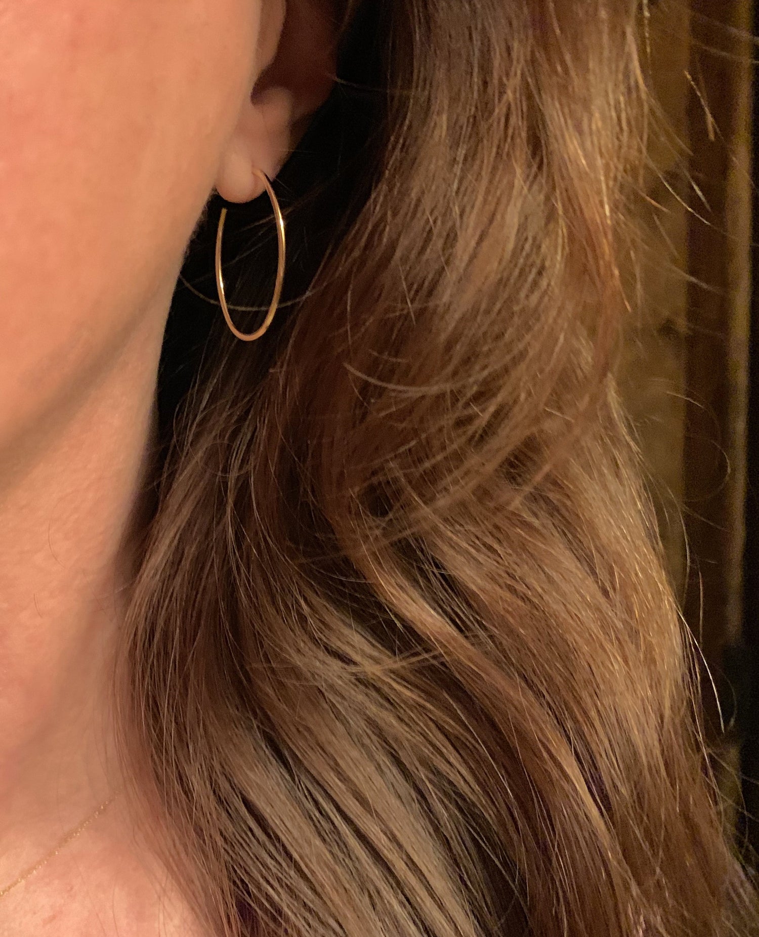 14K Gold Oval Hoop Earrings | Avie Fine Jewelry